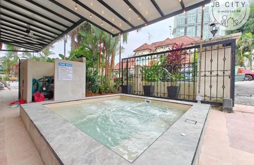Central District Casa | JB Town Villa by RR JBcity