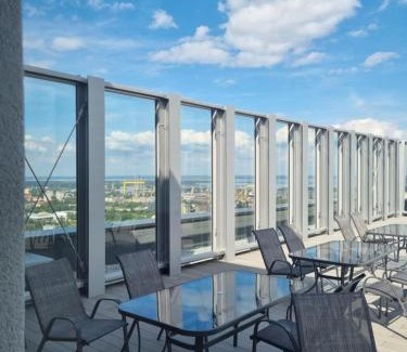 West Pomeranian Voivodeship Apartamento | JBHotels Apartament Deluxe Hanza Tower