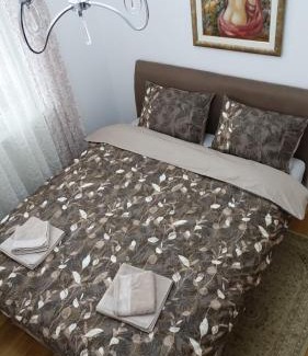 Novi Sad Apartamento | JC10 Apartment 3 bedroom, free parking, 73sqm