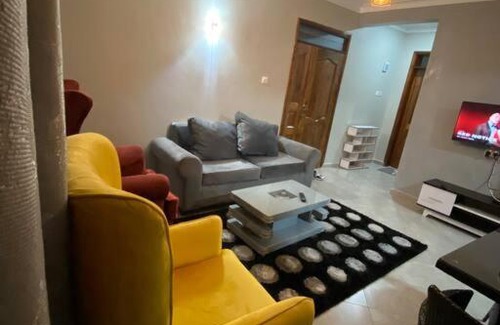 Kampala Apartamento | JD-A serene & comfort 1 bed apartment with WIFI&NETFLIX