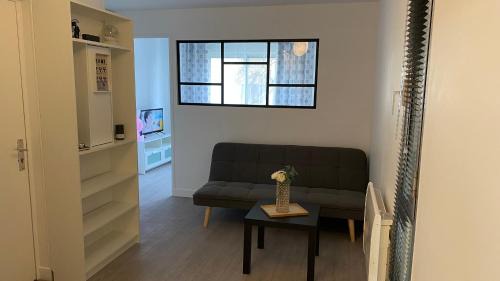 Le-Plessis-Trevise Apartamento | Jean Kiffer