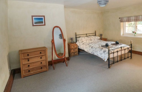 Silverton Cabaña | JEAN'S COTTAGE, pet friendly, character holiday cottage in Silverton