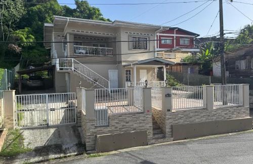 San Fernando Apartamento | JEANOEL Chateau Cozy 2beds 1bath apartment