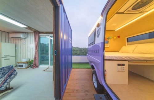 Hwaseong Casa | Jebudo Kerensia Resort
