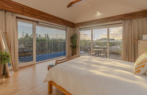 Andeok Casa | Jeju Cheongsu-ri Haru Private Pension
