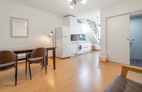 Aewol Casa | Jeju Eltzutown Pension