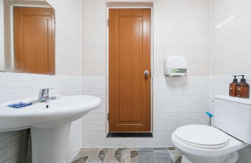 Yeon-dong Hotel | Jeju Miracle Hotel