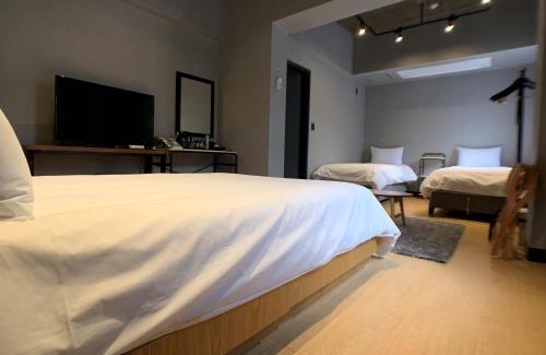 Downtown Hotel | Jeju Renaissance Hotel