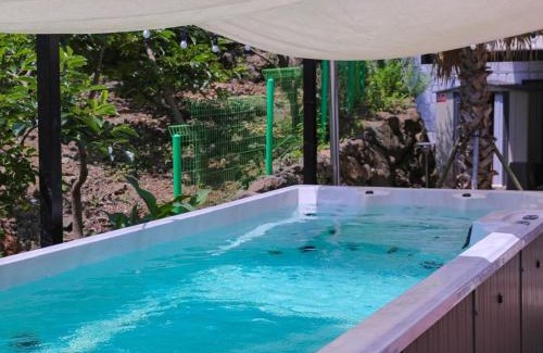 Jocheon Casa | Jeju Sky Castle Pool Villa