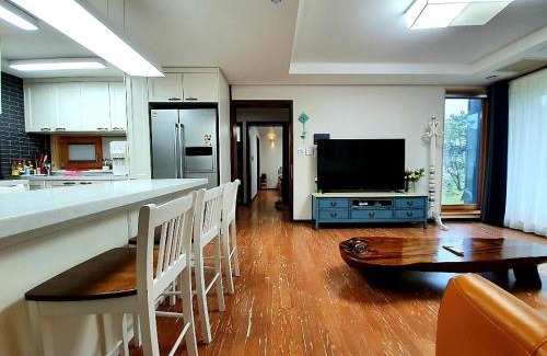 Hallim Casa | Jeju TheRiche Pension
