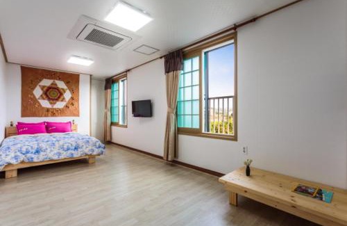 Jocheon Casa | Jeju Wayo Pension