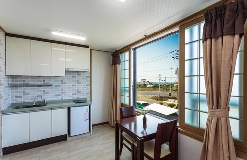 Jocheon Casa | Jeju Wayo Pension