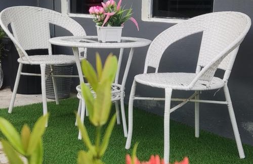 Jeli Casa | Jeli Heights Hill Home 3