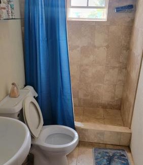 Four Roads Apartamento | Jemmott's Better Living