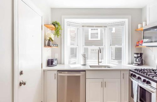 College Hill Apartamento | Jennifer's College Hill Apartment Walk Everywhere