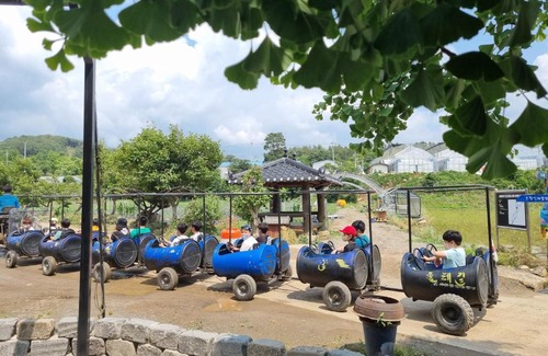 Witchangbat Casa | Jeong-Chon Organic Farm Stay