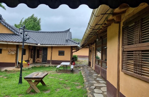 Witchangbat Casa | Jeong-Chon Organic Farm Stay
