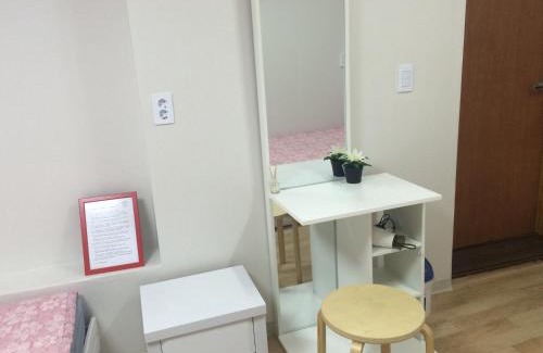 Sinchon-dong Casa | Jeong House