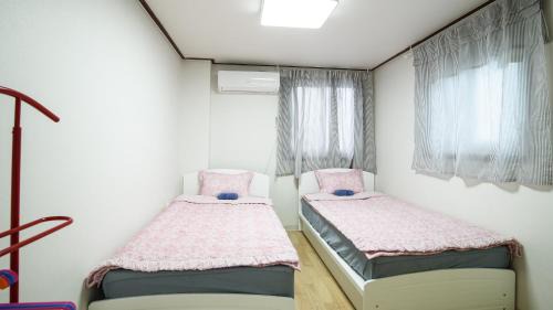 Sinchon-dong Casa | Jeong House