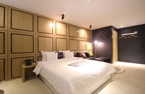 Haga-ri Hotel | Jeonju Deokjindong Hotel Wannabe