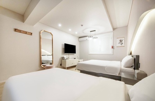 Jeonju Hotel | Jeonju Deokjindong Moment 708