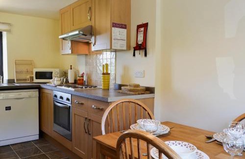 Earl Sterndale Casa | Jerusalem Cottage
