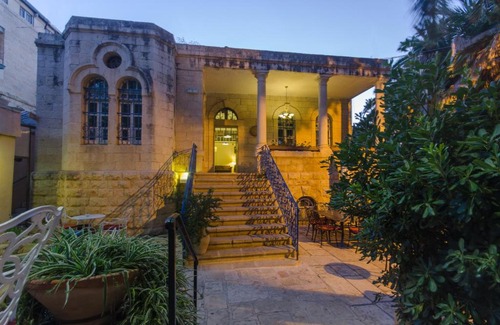 Baka Cama Y Desayuno | Jerusalem Garden Home