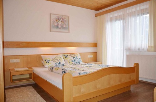 Jerzens Apartamento | Jerzens Apartment 2