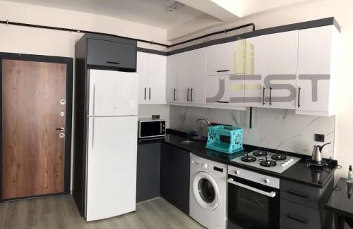 Mezetli Apartamento | JEST star