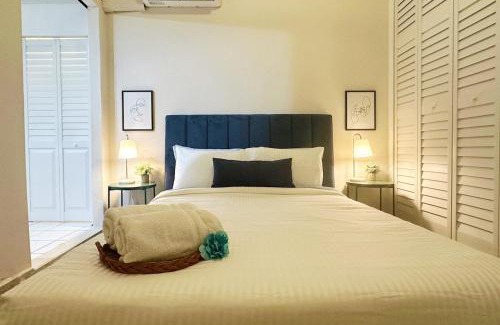 Cangrejo Arriba Apartamento | Jetsetter's Retreat Chic Studio Minutes from SJU