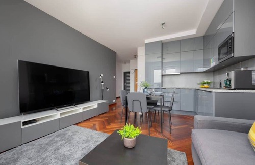 Goclaw Apartamento | Jeziorańskiego 51 | Warsaw | Trendy Apartment | Parking
