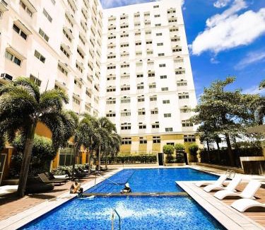 Binan City Apartamento | JFam Suites, C4-10R Studio, Up To 4 Pax