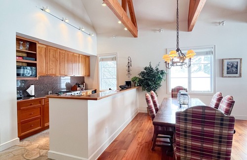 Moose Wilson Road Casa | JHRL - Pieper Garden Home 30 night rental