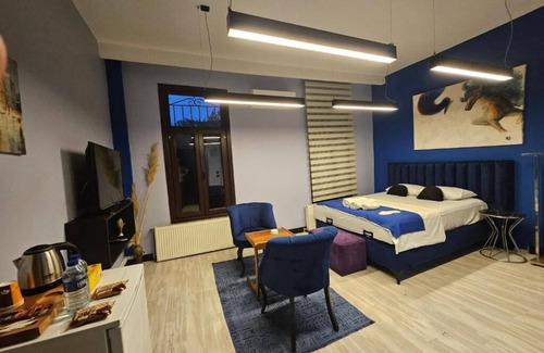 Rasimpasa Apartamento | JİRHOUSE SARIKÖŞK SUİT