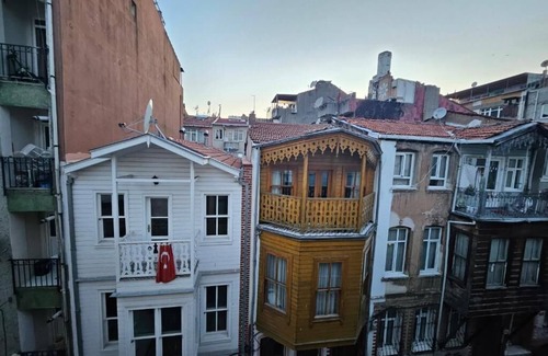 Rasimpasa Apartamento | JİRHOUSE SARIKÖŞK SUİT