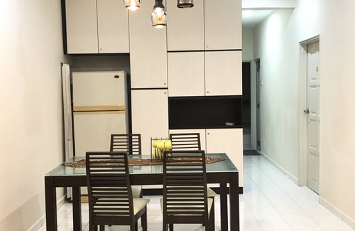 Ulu Tiram Casa | Jiaxin Homestay 家 馨 民宿 JBPuteriWangsa @ Ikea, Aeon, Midvalley, AustinHightWaterPark