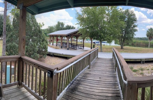 Braden River Cabina | Jiggs Landing, Cabin 4 - Old World Waterside Double