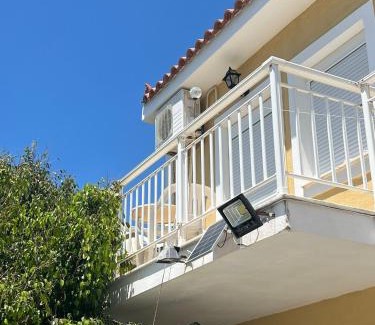 Kampos Marathokampou Apartamento | Jimmy Anna Beachfront Apartments Private Beach