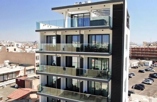 Larnaca City Centre Apartamento | Jimmy's Suites