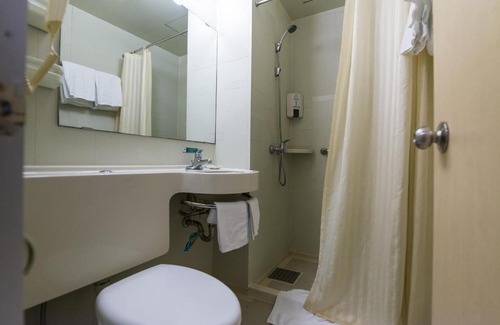 Kongtong District Hotel | Jinjiang Inn Pingliang West Station Xuanhe New City