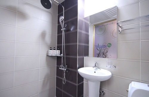 Jinju Hotel | Jinju Comma Self Check-in Motel