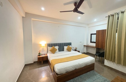 Mahipalpur Extension Cama Y Desayuno | JIP Breezy Heights