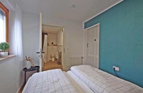 Burghausen Apartamento | JIRVISTA-Homes, voll ausgestattete Wohnung im EG, kontaktloser Zutritt
