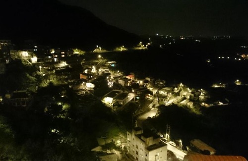 Ruifang Casa | Jiufen Fongigu Homestay