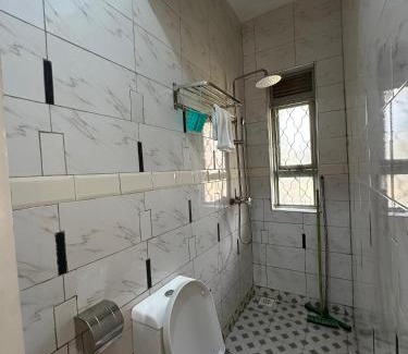 Kampala Apartamento | JM KAMPALA FURNISHED KYANJA b