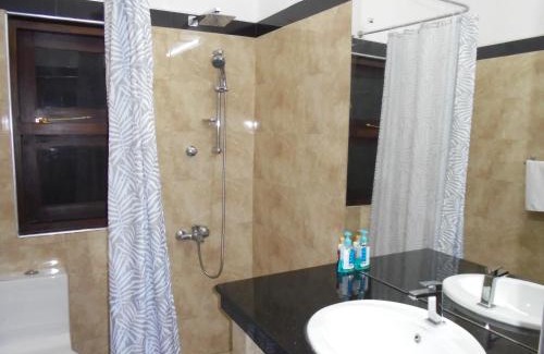 Negombo Hotel | JMF Hotel