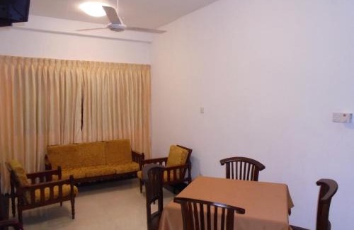 Negombo Hotel | JMF Hotel