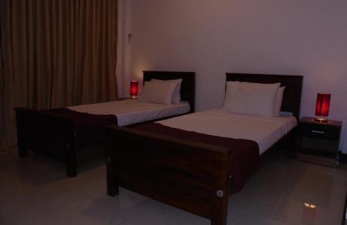 Negombo Hotel | JMF Hotel