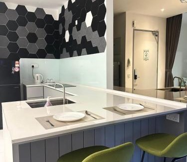 Bukit Indah Apartamento | Joan's Hideout Sky Trees Serviced Apartment 4 pax JB Aeon Bukit Indah