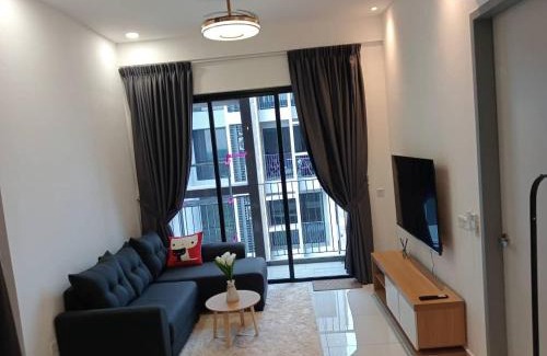 Bukit Indah Apartamento | Joan's Hideout Sky Trees Serviced Apartment 4 pax JB Aeon Bukit Indah